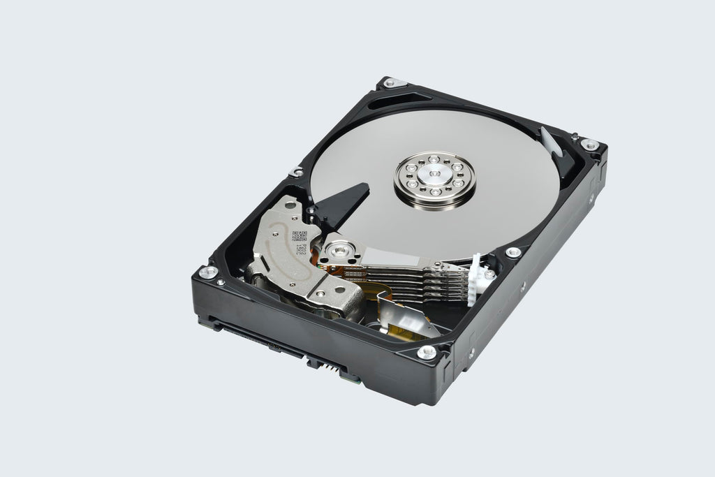 8TB 3.5-Inch Internal Hard Drive I373