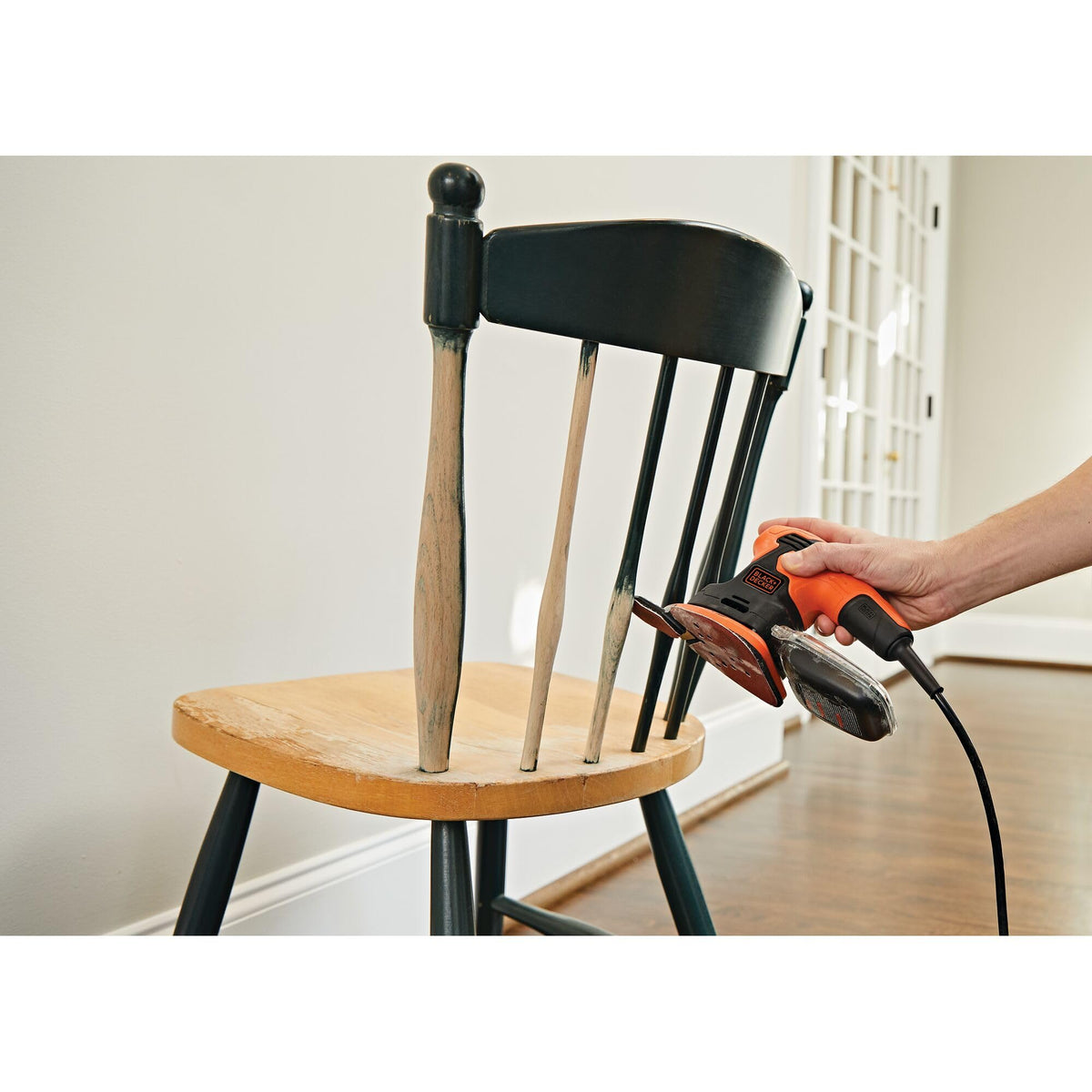 1.2 Amp Electric Detail Sander D867257